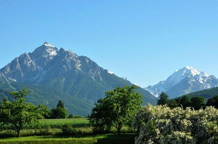 Haus Angelika - Bed & Breakfast - Innsbruck/Igls Bagian luar foto
